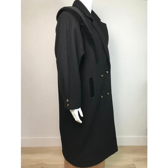 Vintage 'V.I.Petites' Wool Coat - Picture 4 of 7